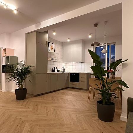 Apartament Na Letniej Z Duzym Tarasem Z Widokiem Na Gory Kłodzko Extérieur photo