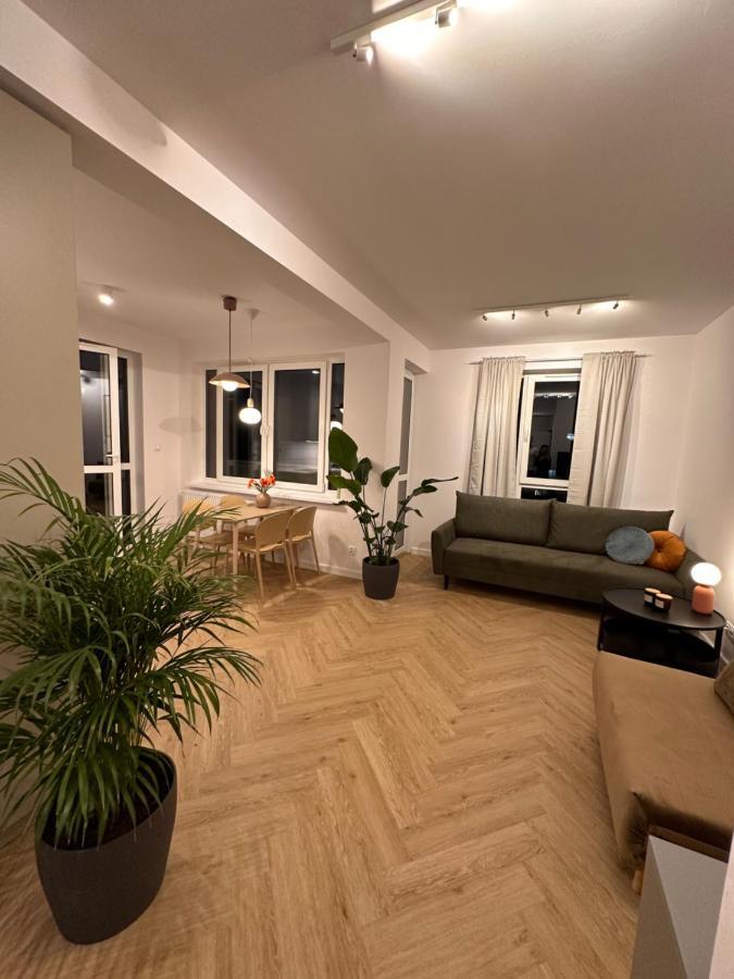 Apartament Na Letniej Z Duzym Tarasem Z Widokiem Na Gory Kłodzko Extérieur photo
